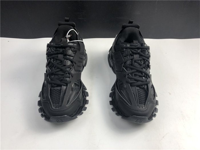 BLCG TRACK SNEAKER 542023 W3GB1 7302