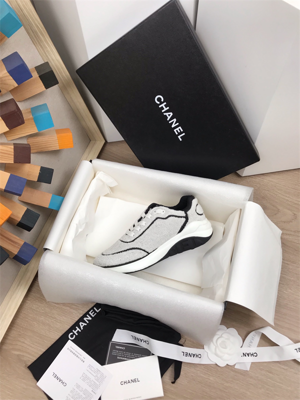 Chanal Sneakers