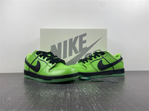 The Powerpuff Girls x Nike SB Dunk Low FZ8319-300