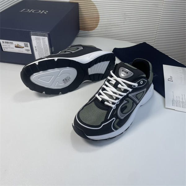 Dr B30 Sneaker