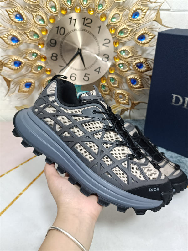 Dr B31 Sneaker