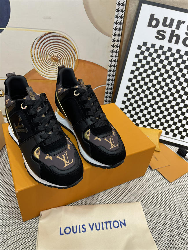 Lv  Runner Sneaker 53