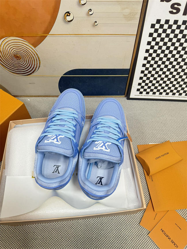 Lv Trainer Sneaker